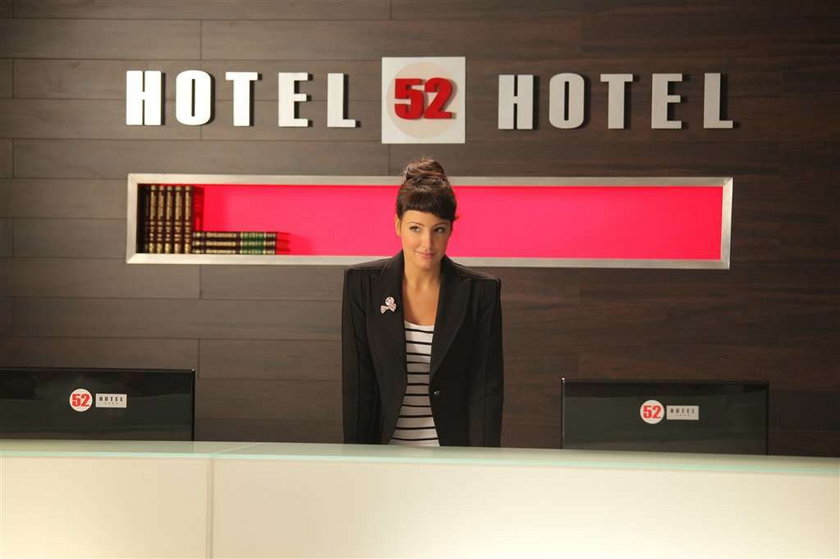 Zatrzymajcie się na chwilę  w "Hotelu 52"