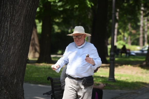 Važan rok za penzionere: Kada akontacija prelazi u konačan iznos penzije? Fond PIO detaljno objašnjava