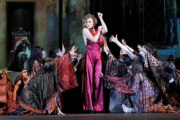 Natasza Urbańska w spektaklu 'Polita'