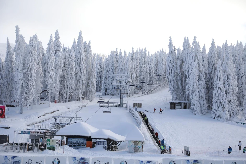 Sneg na planinama, ali i u nižim predelima