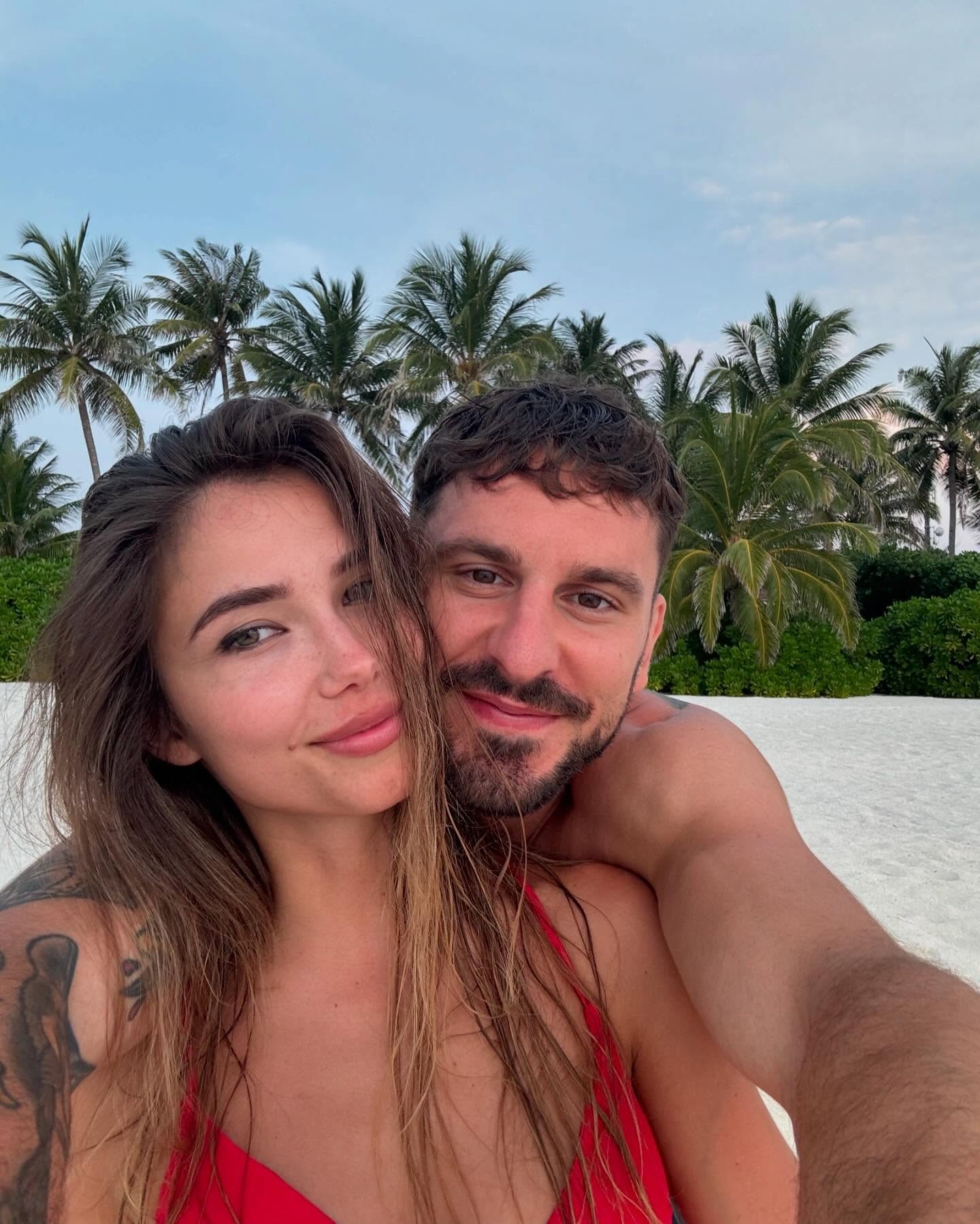 Rasťo Zvara a Karolína Michalčíková zo šou Ruža pre nevestu.