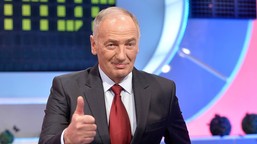 QUIZ. Pytania z ostatniego odcinka "Familiady". To o rzekę we Francji było zagwozdką