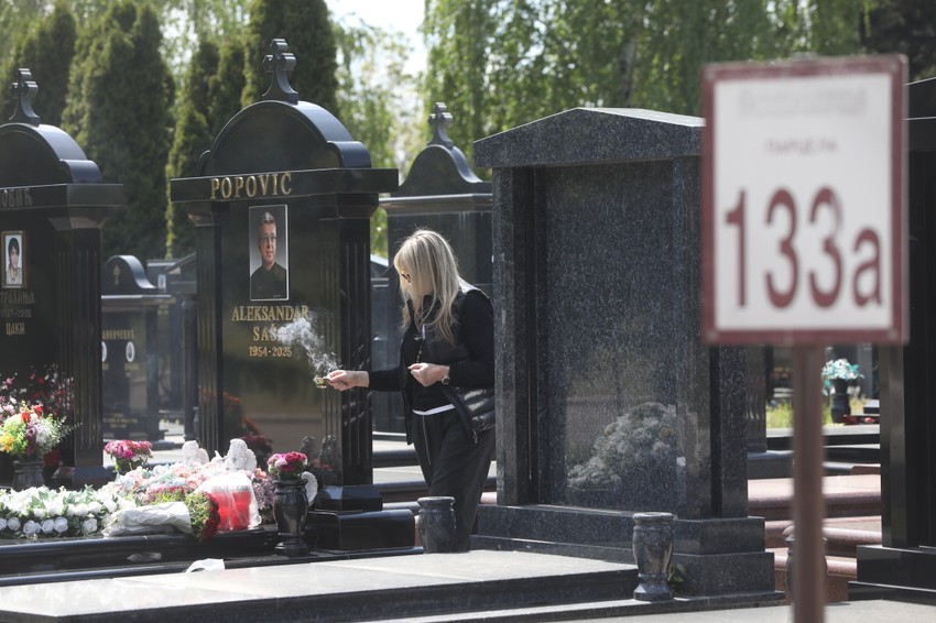 Novo bežanijsko groblje rođendan Saše Popovića
