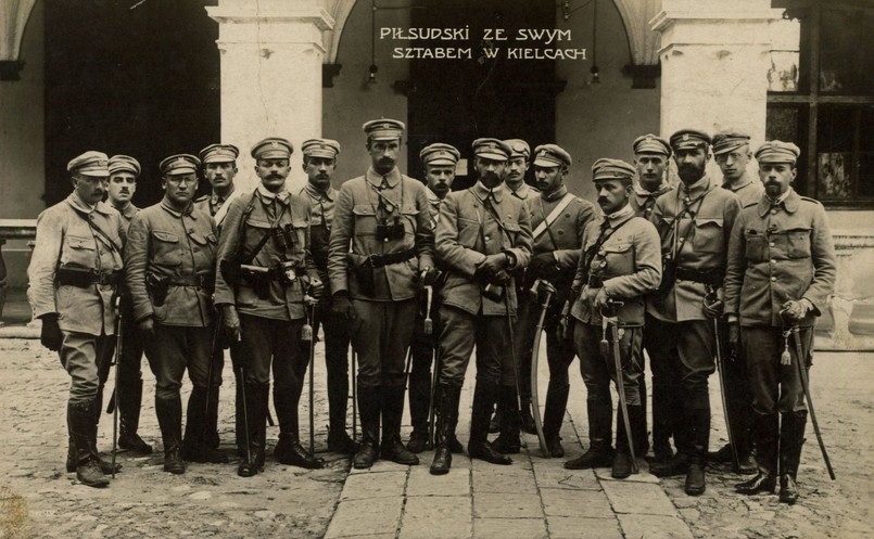 Józef Piłsudski ze sztabem w Kielcach, rok 1914