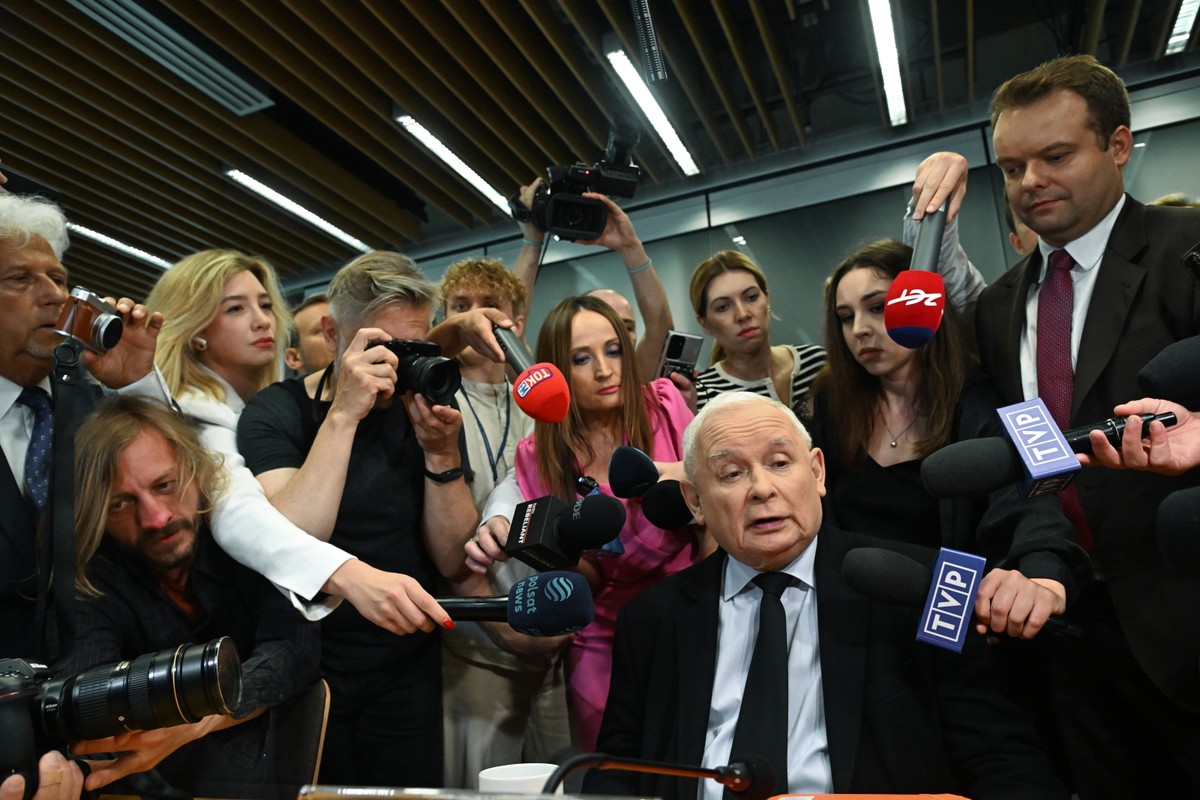 Jarosław Kaczyński przed przesłuchaniem przez komisję śledczą ds. wyborów kopertowych