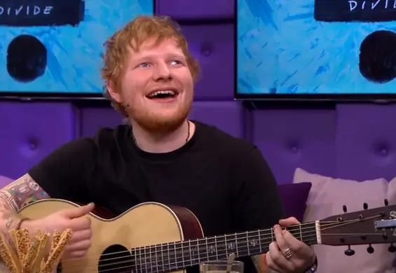 Ed Sheeran udowadnia, że może zagrać każdy hit, używając czterech akordów