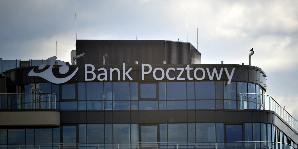 Bank Pocztowy wystawiony na sprzedaż