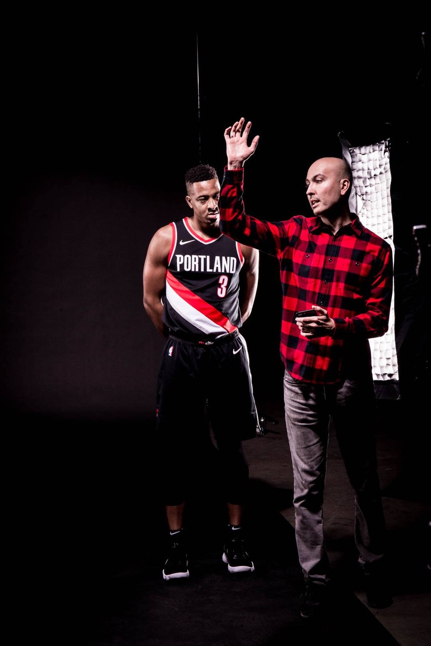 Mario tokom jedog od fotografisanja 