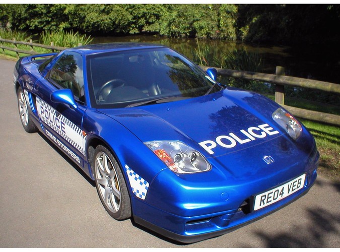 Honda NSX w policyjnym mundurze