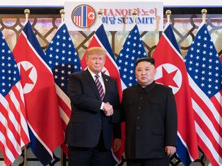 Donald Trump i Kim Dzong Un w Hanoi 