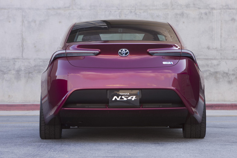 Toyota NS4: auto przyszłości