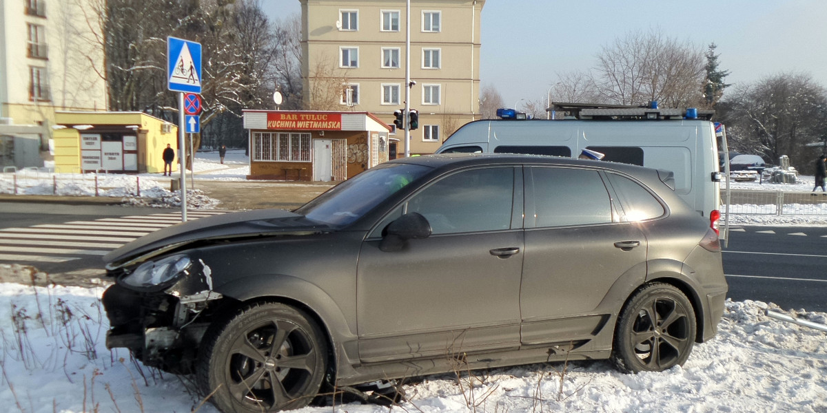 Marina Łuczenko rozbiła ukochane Porsche Cayenne Wojciecha Szczęsnego