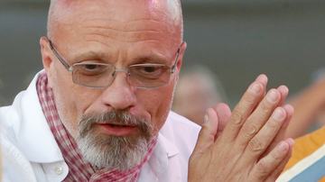 Ezért nem bízik meg Zacher Gábor a kínai vakcinában