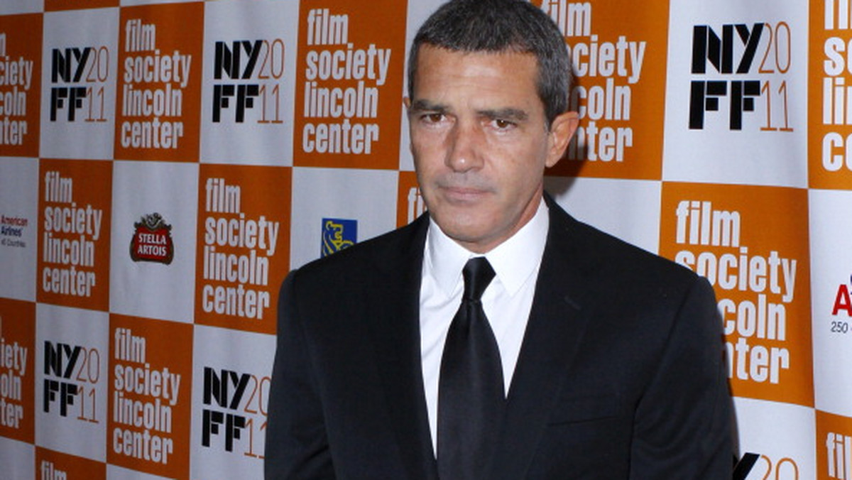 Antonio Banderas wyjawił, że udźwiękowiana przez niego postać Kota w Butach w filmach o Shreku miała być początkowo Francuzem.