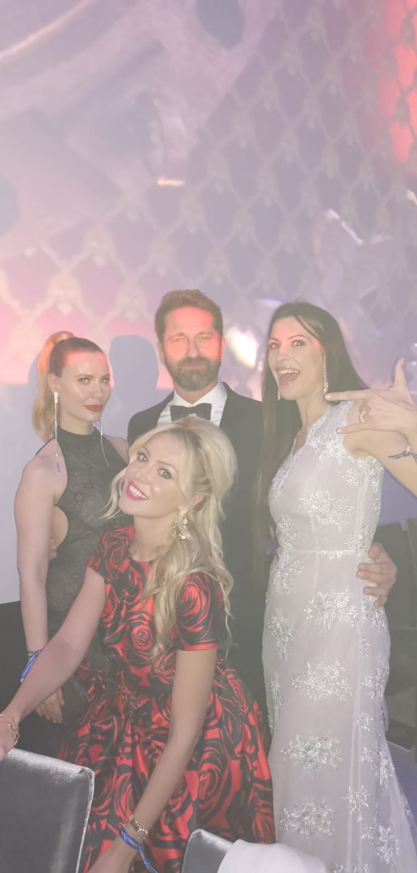 Biljana Obradović i Jelena Mandić sa Džerardon Batlerom