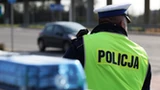 Policjant próbował umówić się z 14-latką. 46-latek usłyszał poważne zarzuty