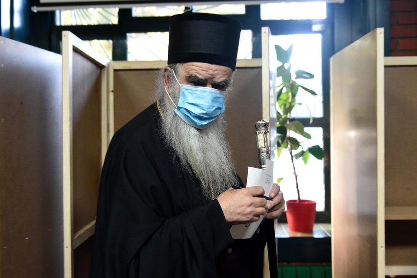 Amfilohije na izborima