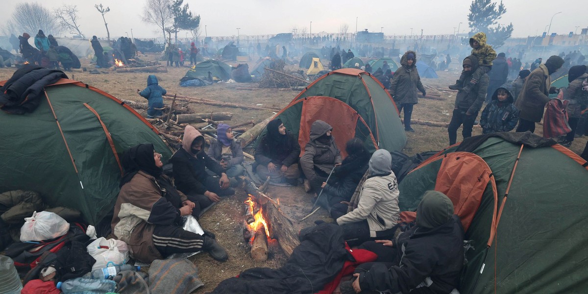 Kryzys na granicy. Pierwszy przypadek Covid w obozie migrantów.