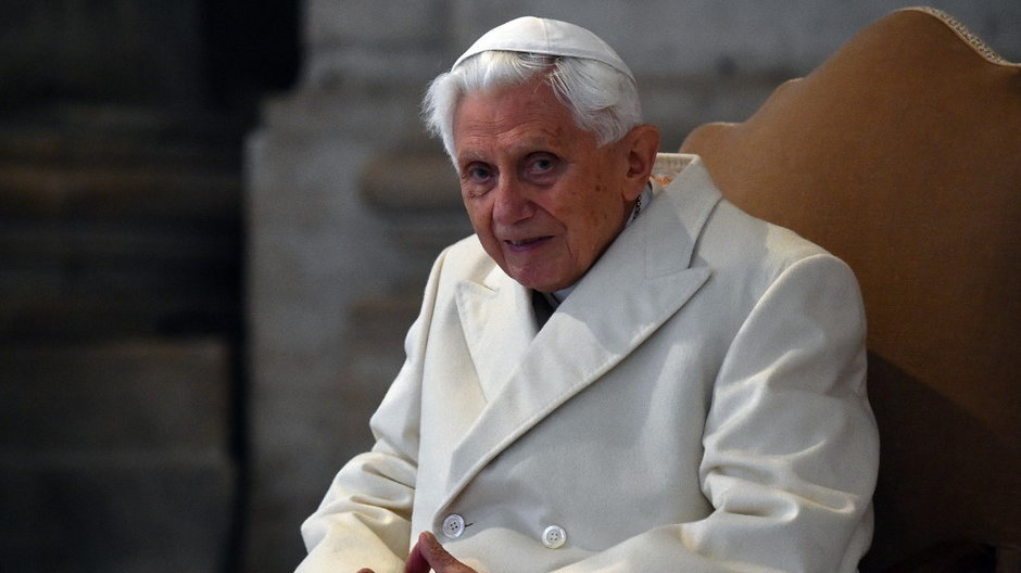 Papież senior Benedykt XVI, zdjęcie z 2015 r.