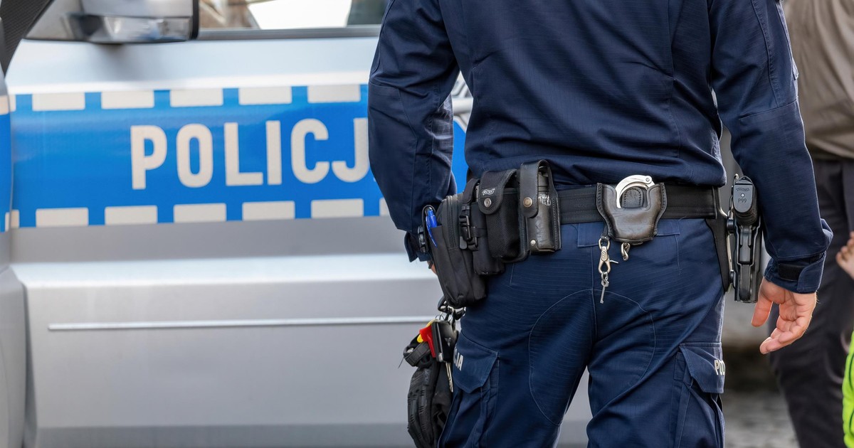 Bydgoszcz: 17-latek zaatakował 14-latka na boisku