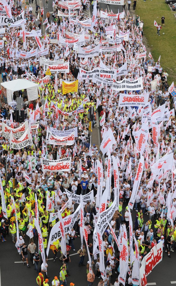 NSZZ "Solidarność": dość biedy