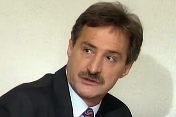 ĆERKA DESIMIRA STANOJEVIĆA UDATA JE ZA NJEGOVOG KOLEGU IZ "SREĆNIH LJUDI" Raskinuli, pa ih je glumac tajno pomirio: "Ona to nije znala"