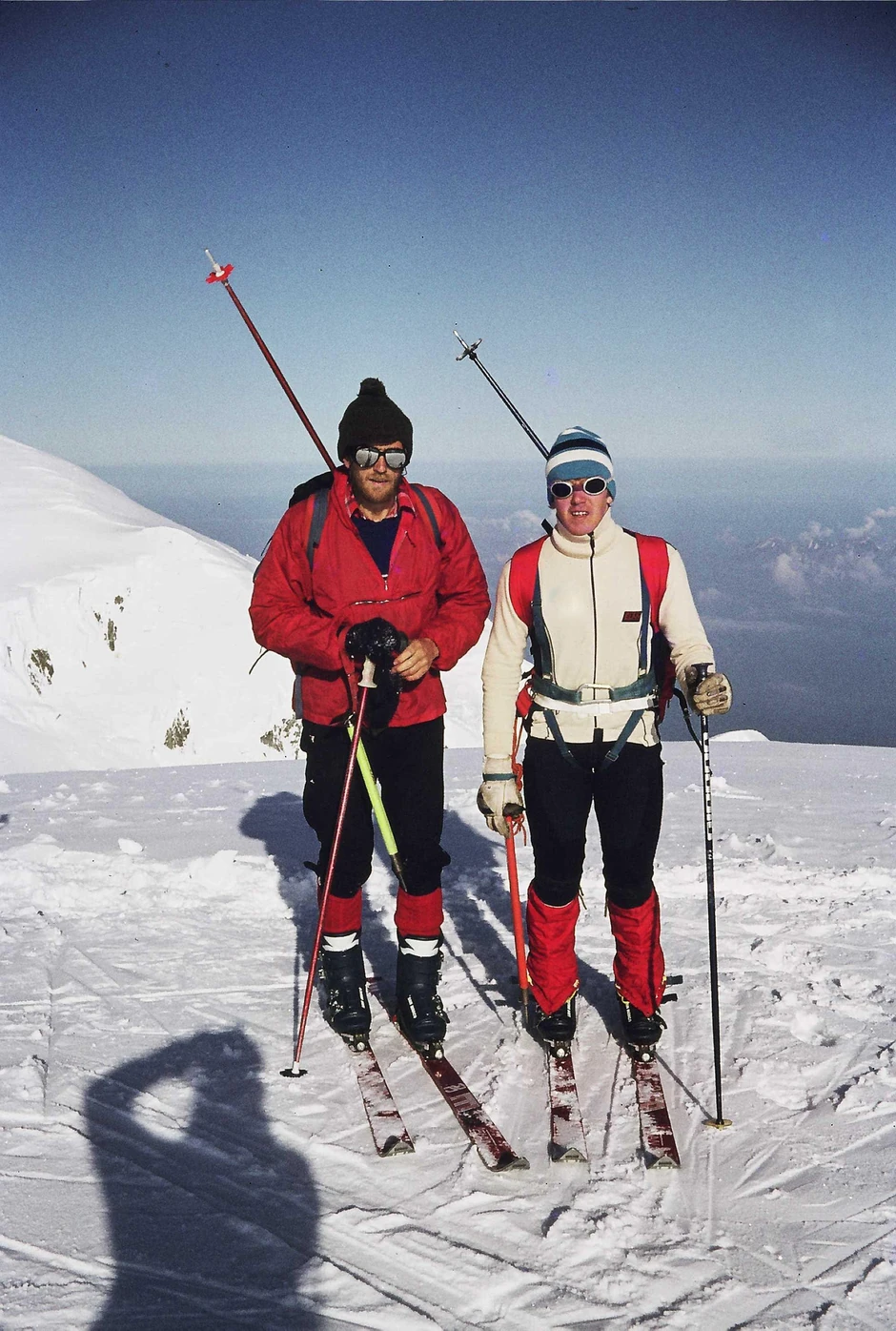 Davo Karničar (desno) sa najstarijim bratom Lukom na Mon Blanu, najvišem vrhu Alpa, 1980. godine | Foto: Andrej Karničar/Privatna arhiva