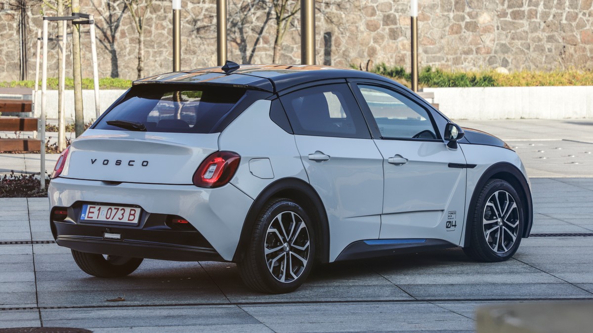 Polski samochód elektryczny Vosco EV2 już na drogach. Wkrótce pierwsze
