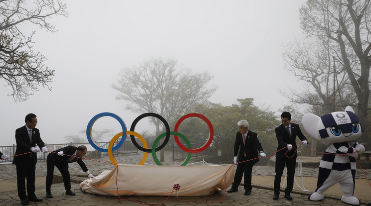 Száz nappal az olimpia megnyitója előtt is nagy a bizonytalaság Tokióban. / Fotó: EPA/Kim Kjunghun