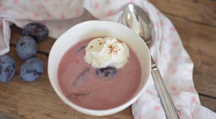 Rupáner-konyha: Puncsos szilvakrémleves recept Fotó: Rupáner-Gallé Margó