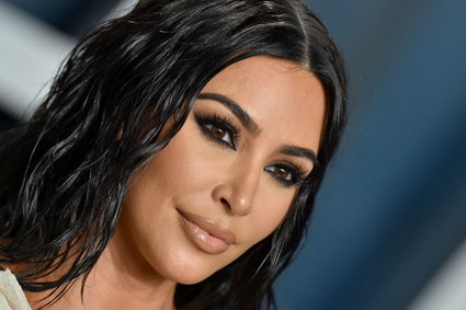 Kosmetyczny gigant inwestuje w biznes Kim Kardashian West