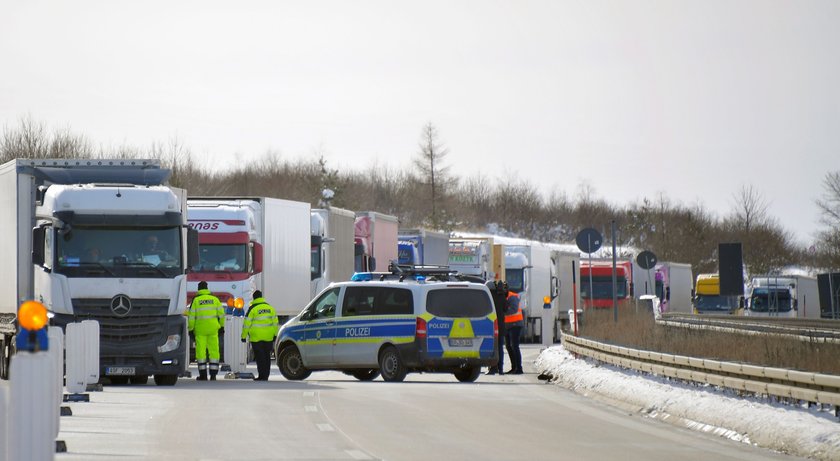 Armagedon na granicy Czech z Niemcami. Kolumna ciężarówek miała ponad 25 km!