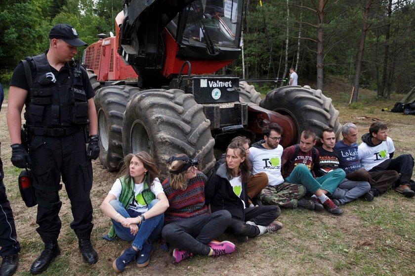 Policja w obozie ekologów. Powód? Nie wygląda to dobrze