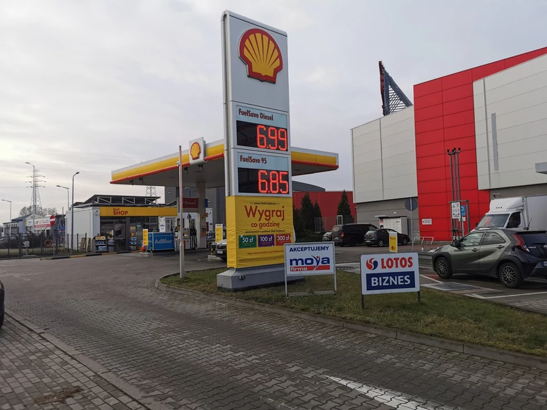 Ceny na stacji Shell w Warszawie 15.02.2024 r.