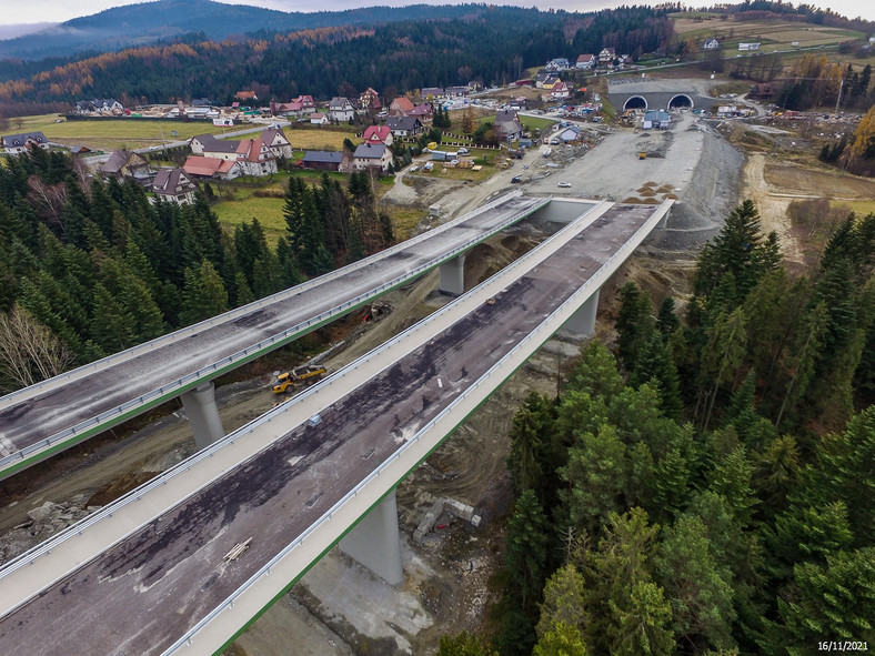 Tunel w ciągu trasy S7: Lubień - Rabka