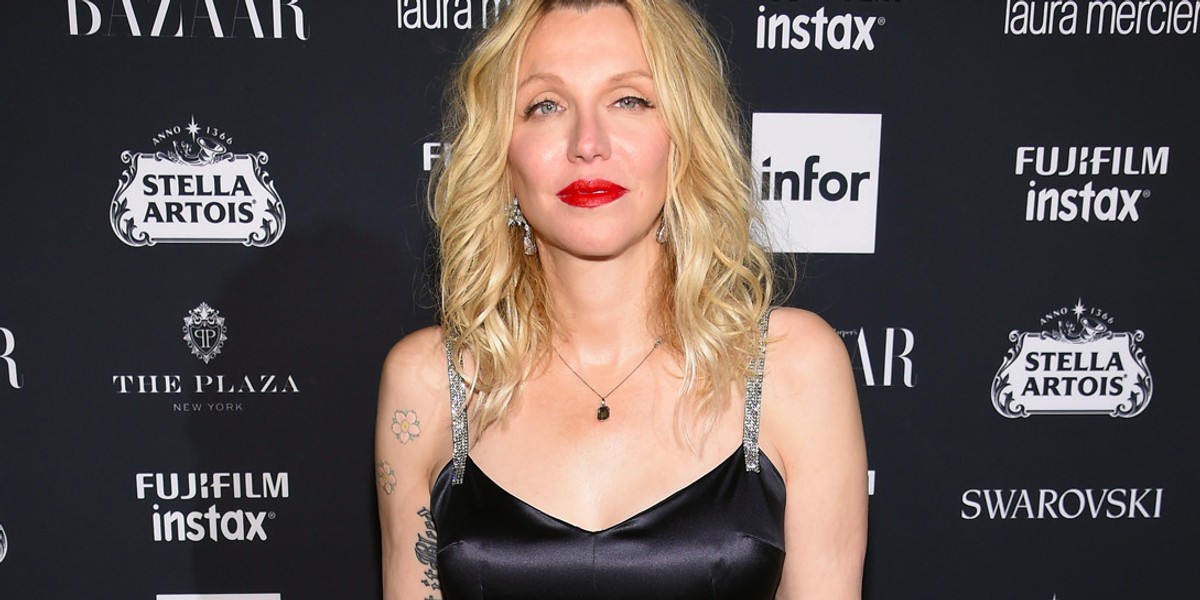 Courtney Love publicly warned women to stay away from Harvey Weinstein back in 2005