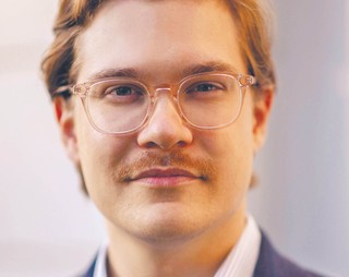 Zygmuntowski: Trzeba ograniczyć negatywne skutki rozwoju AI. Pora na bunt programistów [WYWIAD]