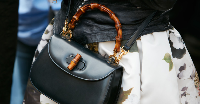 Gucci, Prada, Saint Laurent: kultowe torebki z wyprzedaży, które nigdy nie wyjdą z mody