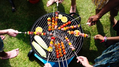 adults-aerial-barbecue-1260310