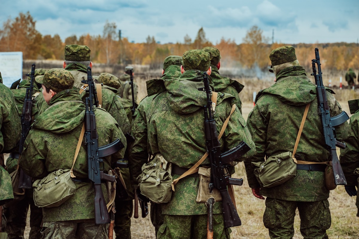 Tatarstan,,Russia.,October,10,,2022.,Mobilized,Russian,Soldiers,Undergo,Combat