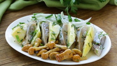 śledzie proboszcza to przepyszny hit. wyjątkowe połączenie smaków