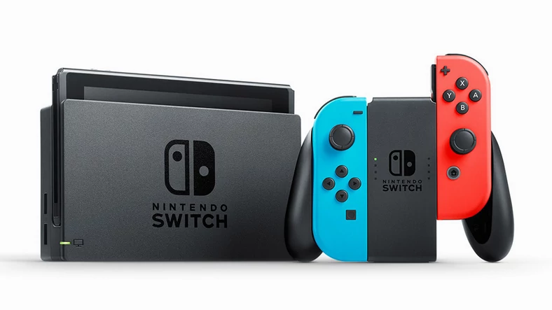 Kupując Nintendo Switch otrzymujemy kompletny zestaw niezbędnych akcesoriów