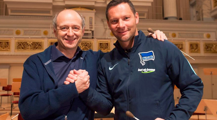 Fischer és Dárdai a berlini Konzerthausban / Fotó: Hertha BSC