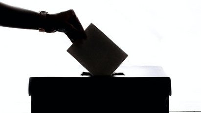 Választás 2022: szombat délelőtt 11 óráig léphetnek vissza a jelöltek