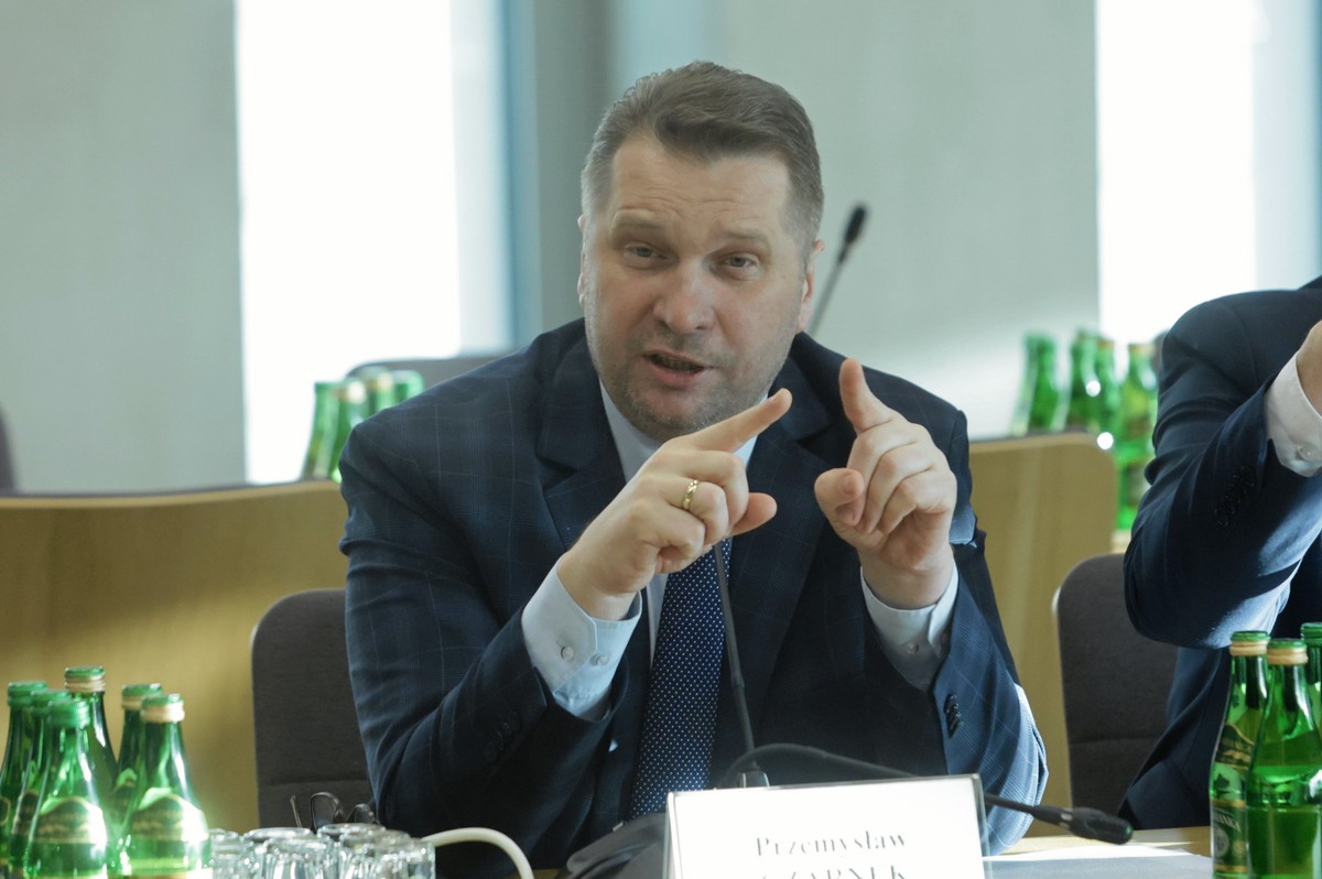 Przemysław Czarnek, Elon Musk, sprawa Kamińskiego i Wąsika