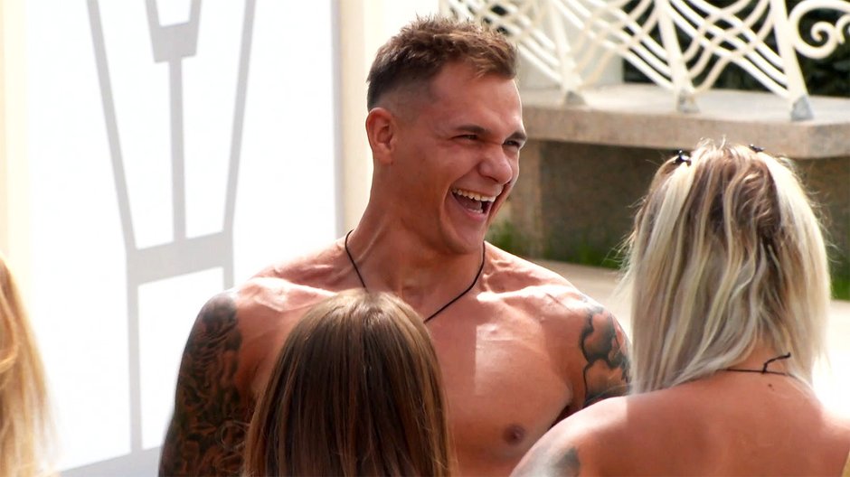 "Love Island. Wyspa miłości" - Mundek wraca do willi