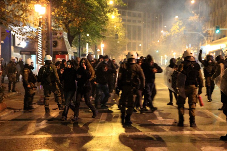 Zamieszki w centrum Aten