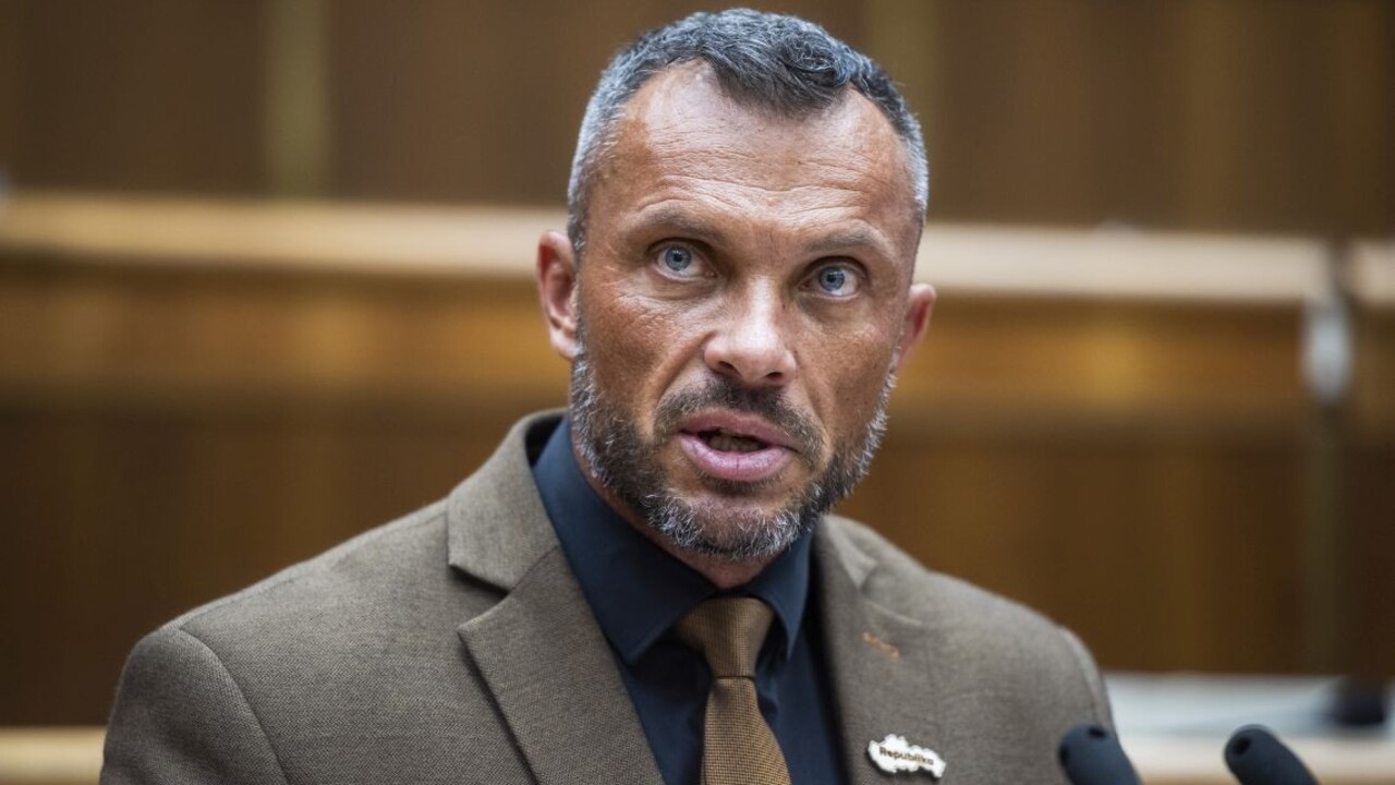 Podpredseda hnutia Republika Miroslav Suja.