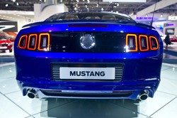 Gwiazda filmu i legenda motoryzacji nadciąga do Polski. Ford mustang do kupienia w Europie