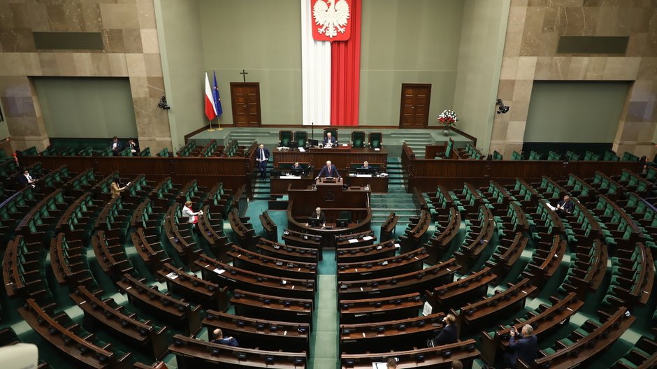 Sejm uchwalił kontrowersyjną ustawę